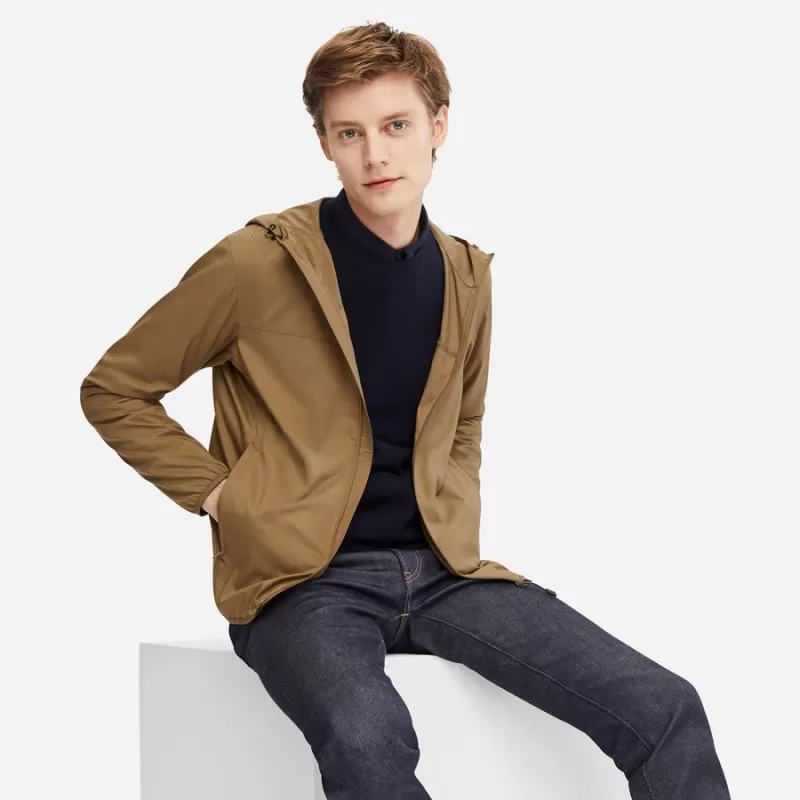 Áo gió nam Uniqlo chống nắng, cản mưa, gió, bụi siêu thoáng, #34 Brown - size M