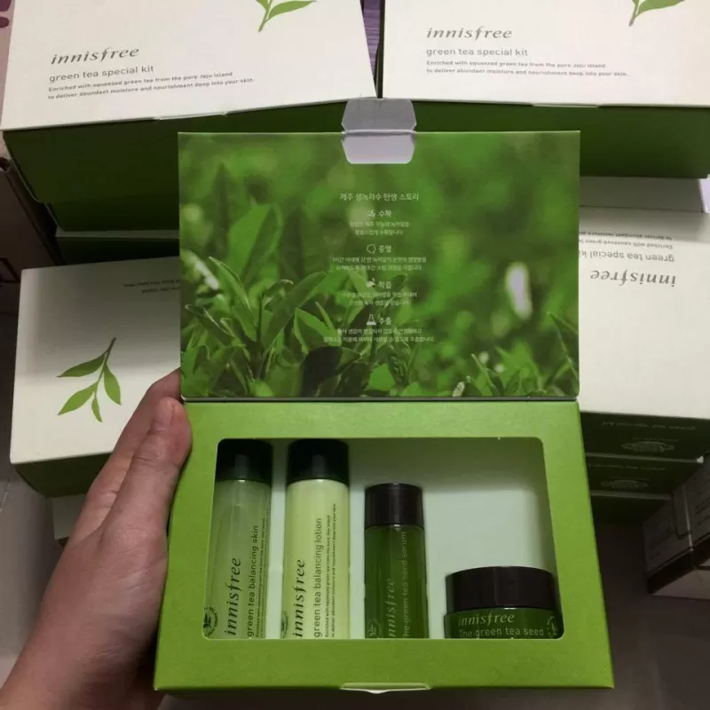 Set dưỡng da trà xanh INNISFREE Green Tea Special Kit